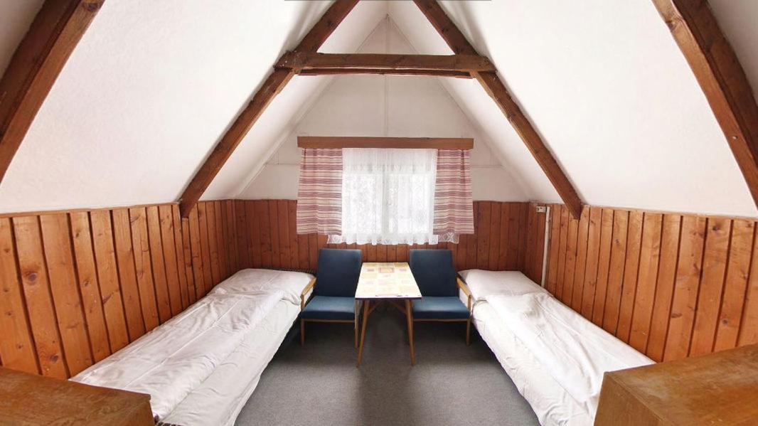 הוילה Rožnov pod Radhoštěm Bungalovy Roznov מראה חיצוני תמונה